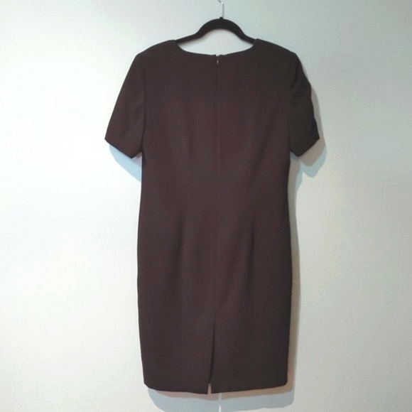 CLASSIC Black Dress - Picture 2 of 5